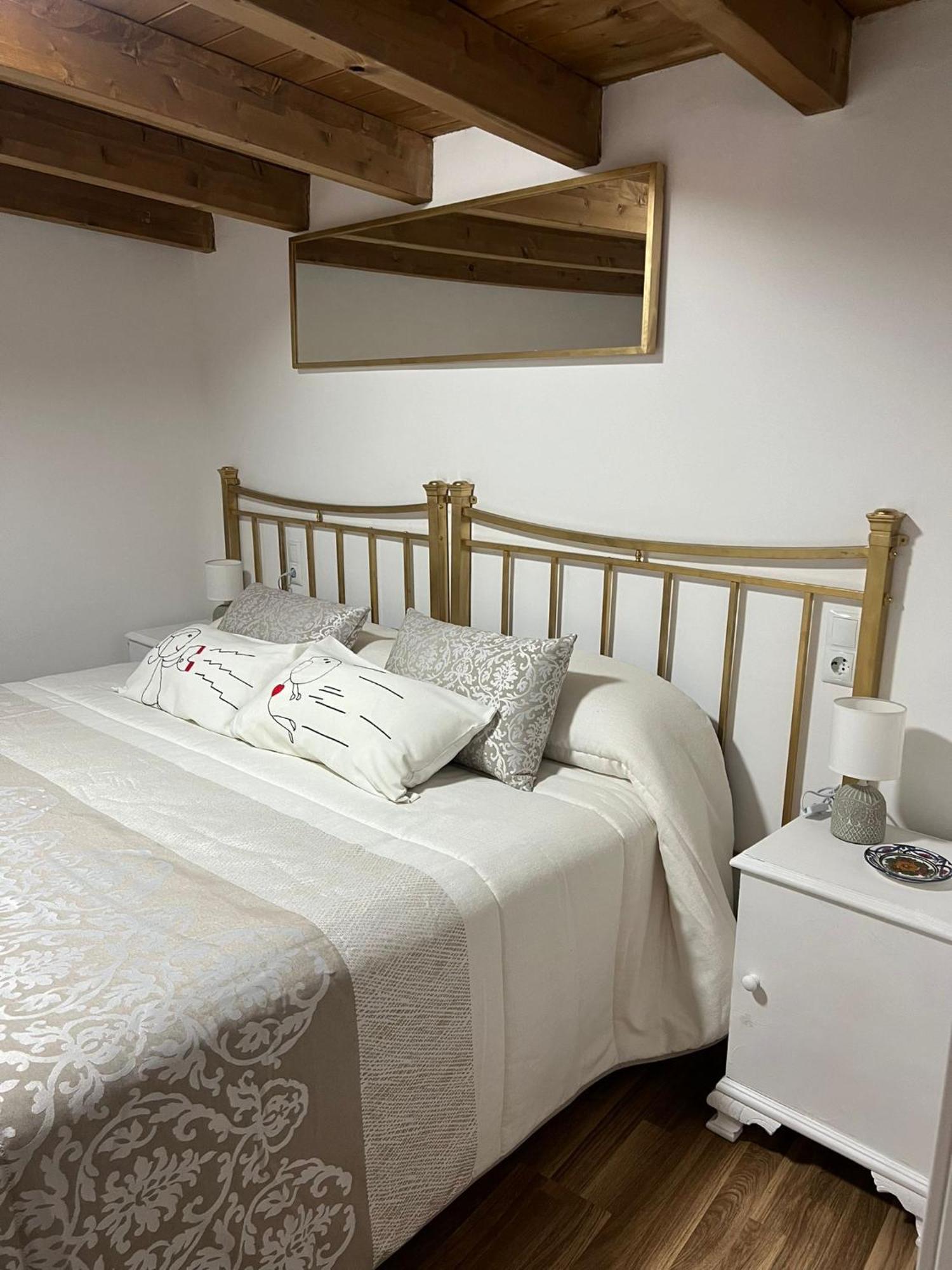 La Golondrina Appartement Candeleda Buitenkant foto