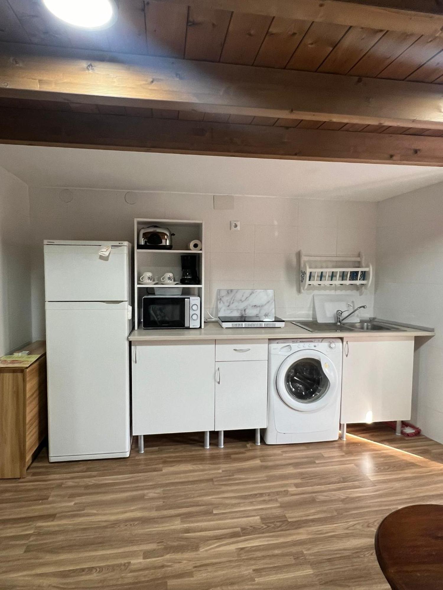 La Golondrina Appartement Candeleda Buitenkant foto